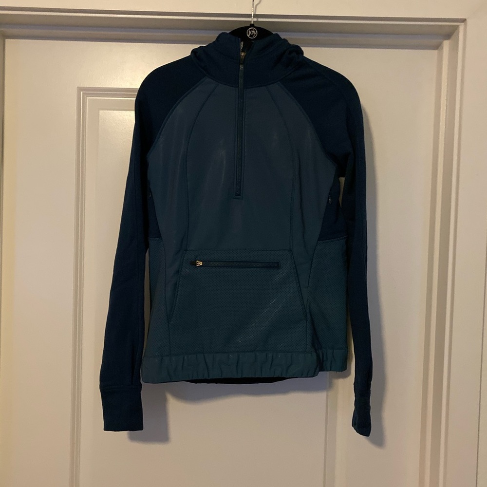 Lululemon Womens Teal Reflective Teal Sweatshirt